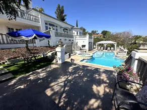 San Diego French Garden Poolside Retreat - Wine Country & Safari Park - Image 5
