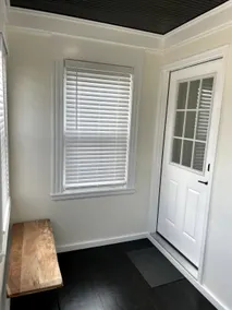 Modern Three Bedroom Condo - Boston - Image 3