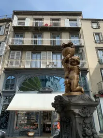 ”LE ROYAL” Historic Center, Exceptional View - Image 3