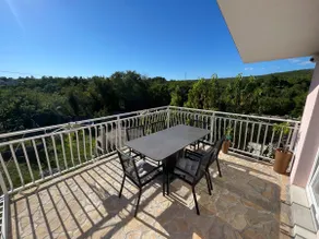 House 20km from Split with a heated swimming pool - Image 4