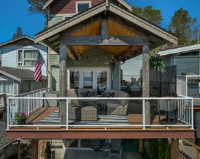 The Perch | Birch Bay Views · Fire Deck · Beach - Image 5