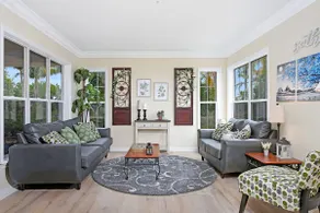 Family Home - Near Legoland & Beach, Dogs Free - Image 2