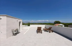 Casa Bianca family apartment near sandy beach with parking and rooftop experience - Image 5