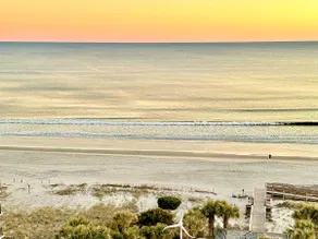 Cherry Grove / North Myrtle Beach - King & Queen! - Image 3