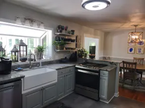 Hiker's Haven- 3 Bedroom Home, Downtown Franklin - Image 3