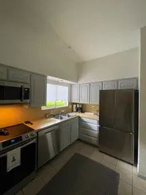 Lovely Midcentury Modern Home- a true gem - Image 5