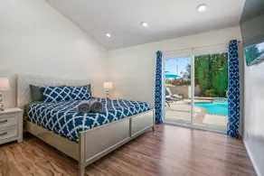 Bright, Fun & Peaceful House w/ Heated Pool 🏖 - Image 4