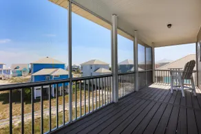 ~3 min walk to beach| Peek-a-boo gulf views| pool - Image 4
