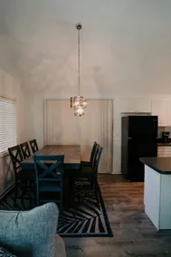 Amazing and peaceful family fun 4 bedroom home - Image 5