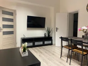 Beautiful apartment in the city center with free parking - Image 3