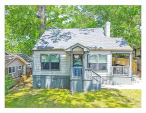 Lovely 3BR 3BA Home minutes from Airport/Downtown Atlanta - Image 2