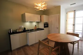 ”Le Colibri” air-conditioned apartment with Jacuzzi, pool - Image 4
