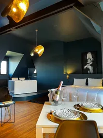 THE ISAHORA SUITE _ LOVE ROOM - Image 2