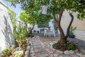 Araucaria Guest House - Image 2