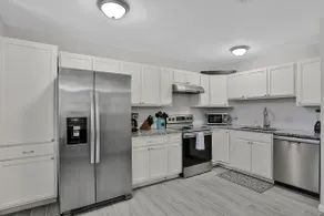 ✨ Comfy 4br/2bath near 295, Jax, and Orange Park ✨ - Image 3