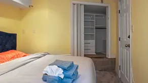 Unique, cozy & spacious basement apt close to NYC - Image 3