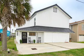 Fun Getaway Home: Close to Beach & Boat Dock - Image 2