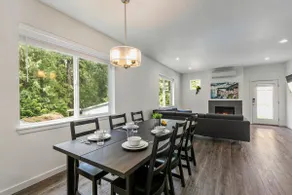 Your Getaway Awaits! 3-Bedroom Home In The Trees - Image 2