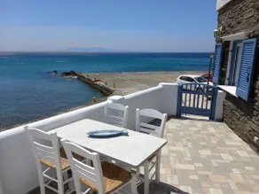 Anthie's shore house - Image 5