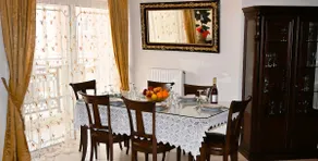 BH001 - A - Holiday Home - Image 4