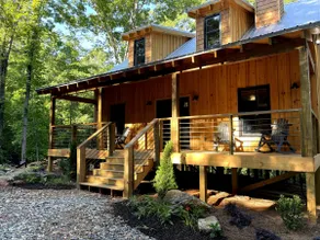 NEW Peaceful Bear Cabin- 3BD/2BTH - QUIET GETAWAY - Image 5