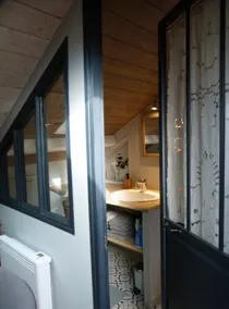 Entire independent accommodation - Image 3