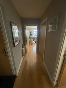 Top Floor 2 Bed Apartment w/ Spacious Balcony area - Image 4