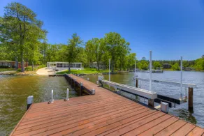 Modern Villa - Lake Views - Image 5