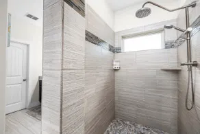 Canyon Lake Heid-A-Way | Save with Weekly Stays! - Image 3