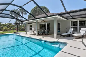 ☆☀︎❀Paradise Oasis! Beautiful Heated Pool, Pet Friendly, Wi-Fi, Near Beaches! - Image 5