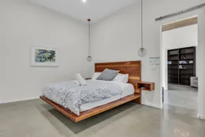 1 The Point - Award winning home - Image 5