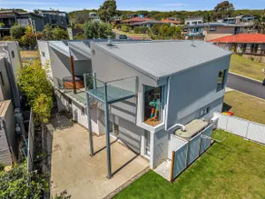 1 The Point - Award winning home - Image 3