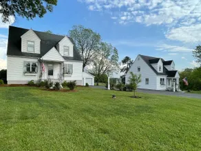 Viola Cottage- Charming 1940's Farm Stay - Image 2