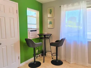 Your Oasis Awaits - Downtown PA Near Stanford 2 bd #657 - Image 5