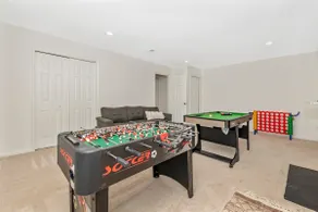Maryland DC 4BR/3.5b Townhome + Gameroom & Grill - Image 4