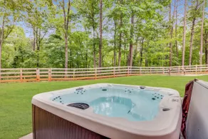 Dahlonega Wine Country Cabin | Hot Tub & Fire Pit - Image 4