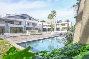 New T4 – Ground floor – Terrace – Pool – Direct beach access - Image 2