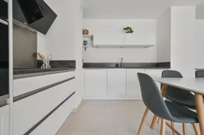 New T4 – Ground floor – Terrace – Pool – Direct beach access - Image 5