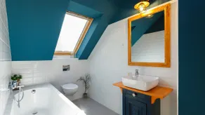 Barn attic for hiding - Image 5
