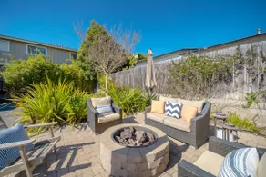Charming Beach Cottage - Image 3
