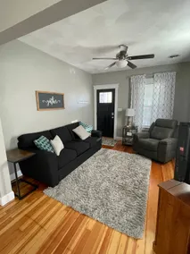 Cozy Home in the heart of Dyersville, IA! - Image 5