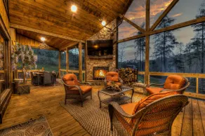 New luxury cabin w/River access, hot-tub, peaceful - Image 2