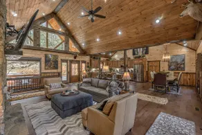 New luxury cabin w/River access, hot-tub, peaceful - Image 3