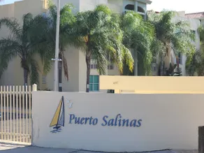 Puerto Salinas Combate, Cabo Rojo - Image 2