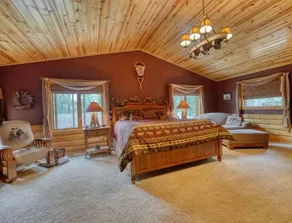 Lakefront 5 Bedroom Cabin on Mead Lake - Image 5