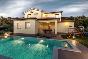 Stunning modern villa with private pool, near Pula, Croatia - Image 2