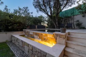 Mougins Collection - Suite with whirlpool and overflow bath in Mougins Village - Image 4