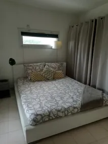 apartment with pool and air conditioning - Image 5