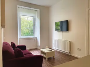 Warm Apartment On the Doorstep of Holyrood Palace - Image 4