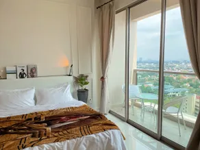 Mount Kiara 5 pax Suite High Speed WiFi Sky Pool - Image 3